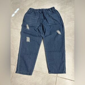 Brand New pull on Capri jeans